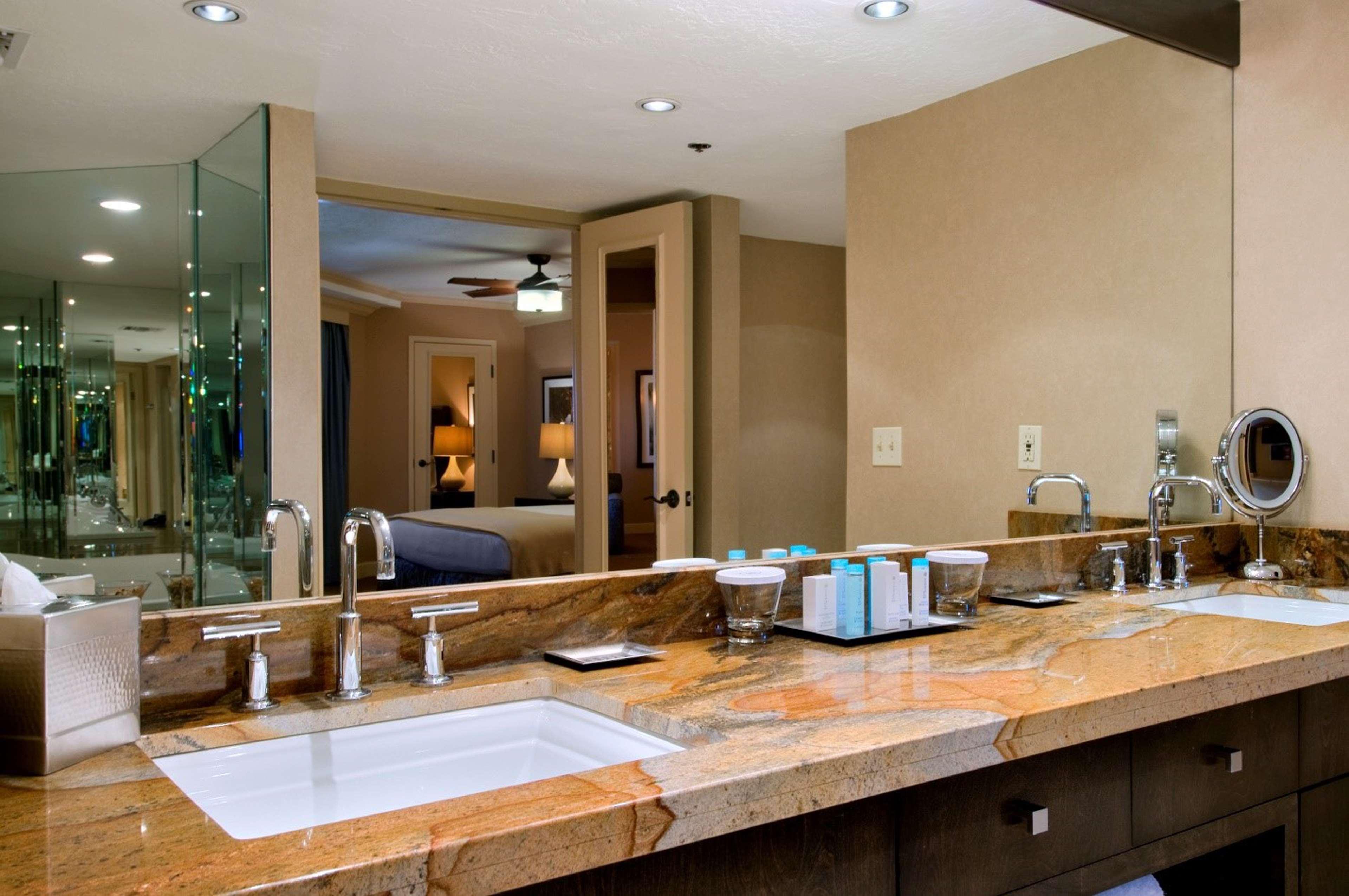 Doubletree By Hilton Phoenix Mesa Oda fotoğraf